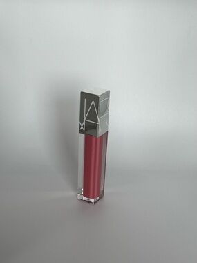 NARS full vinyl Lip Lacquer conquest